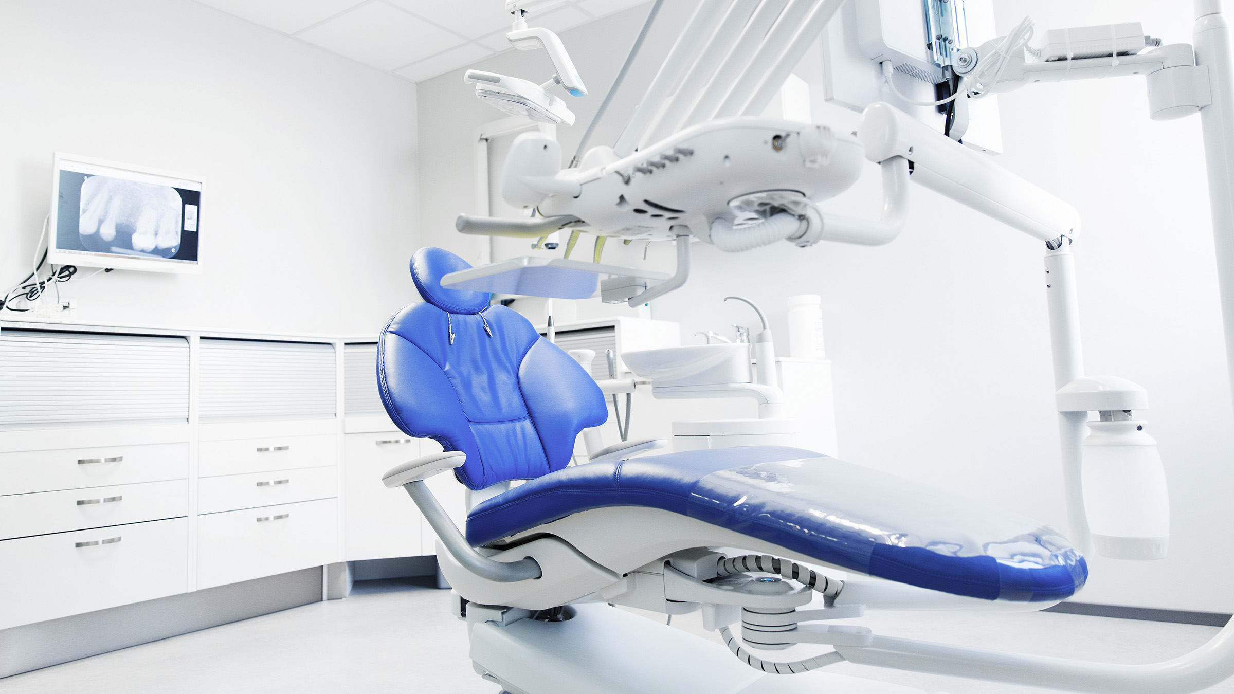 Hieronymous LaRoche, DDS